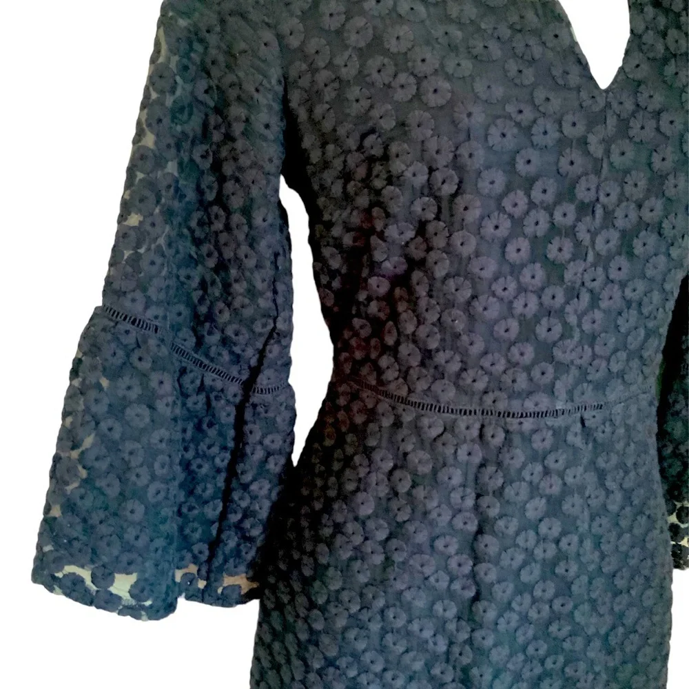 BANANA REPUBLIC Navy blue Embroidered/Knit  Size 2 - Picture 5 of 7